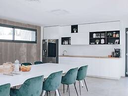 Ibis Aix en Provence Hotel