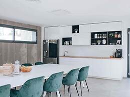 Ibis Aix en Provence Hotel