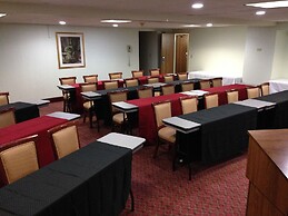 Quality Inn & Suites near I-480 and I-29