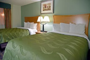 Quality Inn & Suites near I-480 and I-29