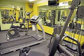 Quality Inn & Suites near I-480 and I-29