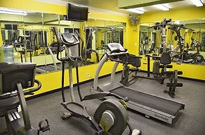 Quality Inn & Suites near I-480 and I-29