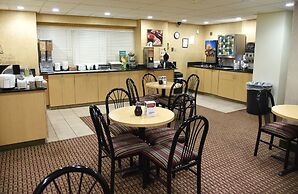 Quality Inn & Suites near I-480 and I-29