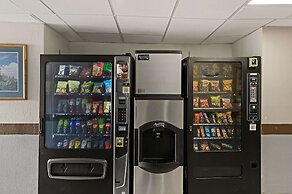 Quality Inn & Suites near I-480 and I-29