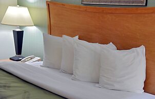 Quality Inn & Suites near I-480 and I-29