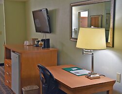 Quality Inn & Suites near I-480 and I-29