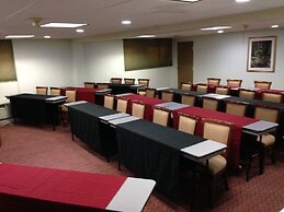 Quality Inn & Suites near I-480 and I-29