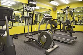 Quality Inn & Suites near I-480 and I-29