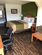 Econo Lodge & Suites