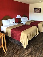 Econo Lodge & Suites