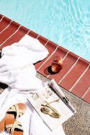 The Stanford Park Hotel