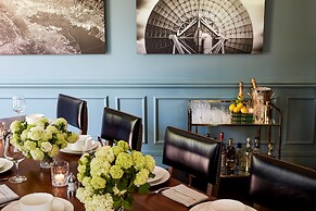 The Stanford Park Hotel