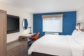 Holiday Inn Express Portland South-Lake Oswego, an IHG Hotel