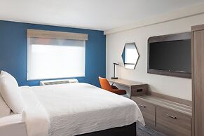 Holiday Inn Express Portland South-Lake Oswego by IHG