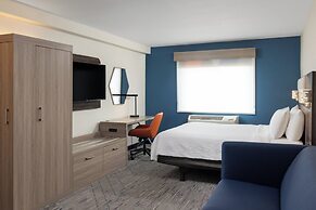 Holiday Inn Express Portland South-Lake Oswego by IHG