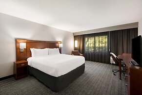 Sonesta Select San Jose Airport