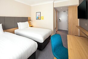 Holiday Inn London-Gatwick Airport, an IHG Hotel