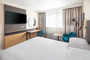 Holiday Inn London-Gatwick Airport by IHG