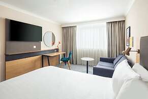 Holiday Inn London-Gatwick Airport by IHG