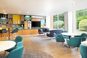 Holiday Inn London-Gatwick Airport by IHG