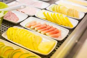 Holiday Inn London-Gatwick Airport by IHG