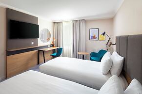 Holiday Inn London-Gatwick Airport by IHG