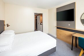 Holiday Inn London-Gatwick Airport by IHG