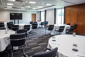 Holiday Inn London-Gatwick Airport by IHG