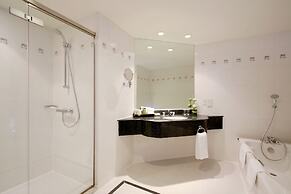 Hilton Hua Hin Resort & Spa