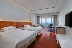 Hilton Hua Hin Resort & Spa