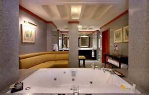 Hilton Hua Hin Resort & Spa