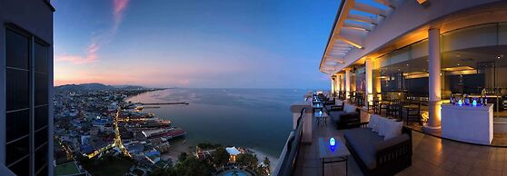 Hilton Hua Hin Resort & Spa