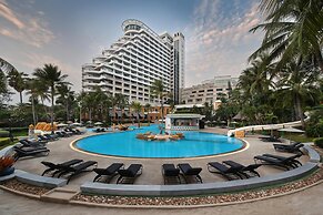 Hilton Hua Hin Resort & Spa
