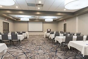 Sonesta Hotel Grand Rapids Airport