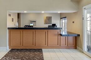 Comfort Suites Normal University area