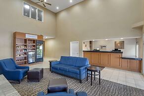 Comfort Suites Normal University area