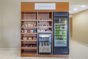 Comfort Suites Normal University area