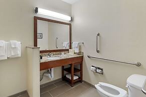 Comfort Suites Normal University area