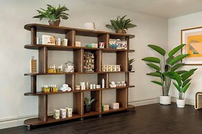 Renaissance Orlando Resort – Disney Springs® Area