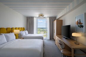 Renaissance Orlando Resort – Disney Springs® Area