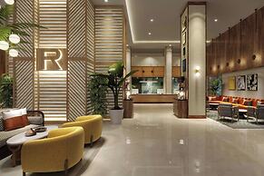 Renaissance Orlando Resort – Disney Springs® Area