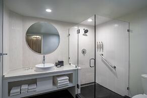 Renaissance Orlando Resort – Disney Springs® Area