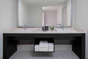 Renaissance Orlando Resort – Disney Springs® Area