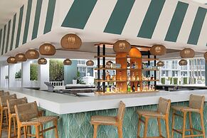 Renaissance Orlando Resort – Disney Springs® Area