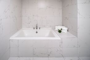 Renaissance Orlando Resort – Disney Springs® Area