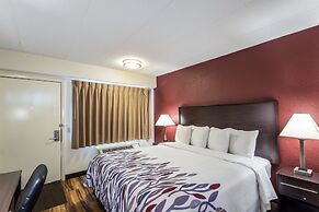 Red Roof Inn Milwaukee Airport