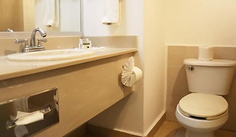 Araiza Palmira Hotel