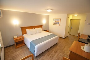 Araiza Palmira Hotel