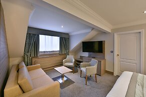 Holiday Inn Manchester - Oldham by IHG