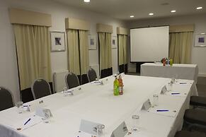 Holiday Inn Manchester - Oldham by IHG